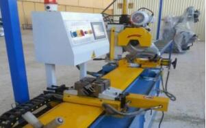 俄羅斯客戶采購(gòu)全自動(dòng)切管機(jī)案例