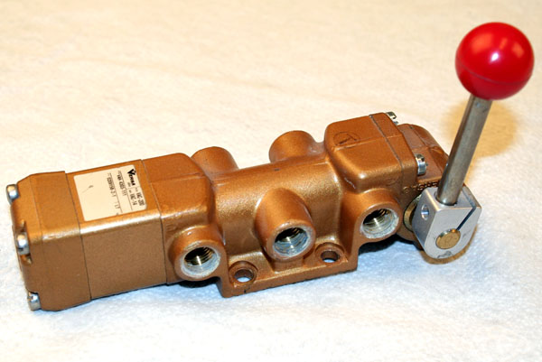 采購美國(guó)原裝VERSA電磁閥 